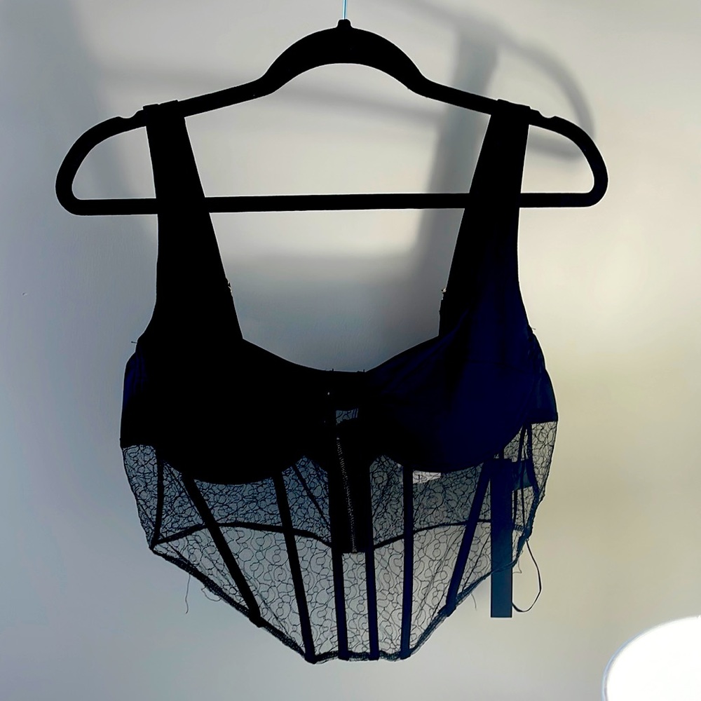 Black Lacey Corset Top size Large